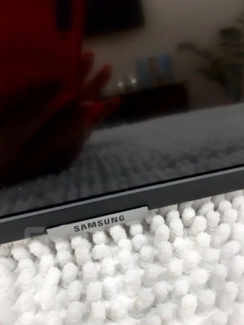 Samsung UE49NU7300. ������ ����