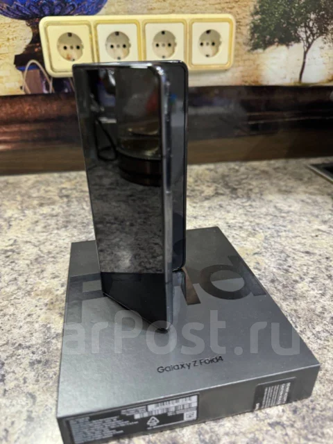Samsung Galaxy Z Fold4. �/�, 256 ��, ������, 3G, 4G LTE, 5G, Dual-SIM, ����������, NFC ����