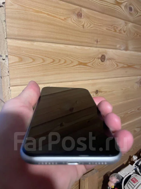 Apple iPhone Xr. �/�, 128 ��, �����, 3G, 4G LTE, NFC ����