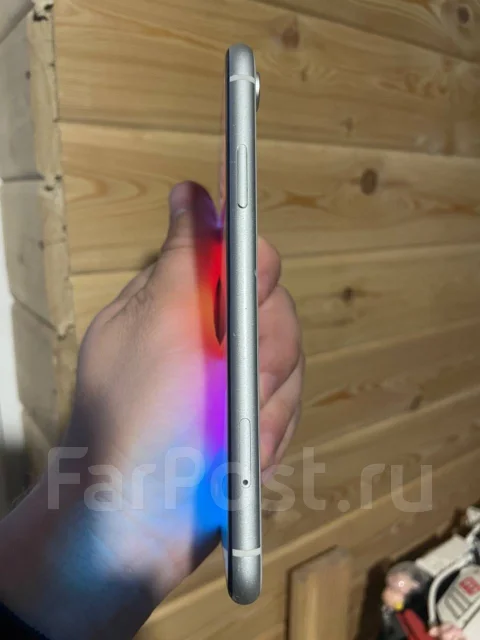 Apple iPhone Xr. �/�, 128 ��, �����, 3G, 4G LTE, NFC ����