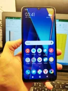 Xiaomi Poco C65. �/�, 256 ��, ������, 4G LTE, Dual-SIM, NFC ����