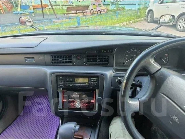Toyota Crown. �������, ��������, 2.0 (140��.�.), ������, 250 000����. �� ����
