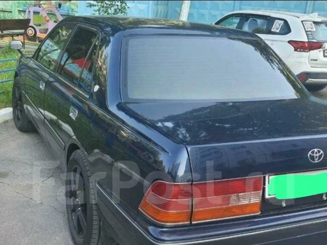 Toyota Crown. �������, ��������, 2.0 (140��.�.), ������, 250 000����. �� ����