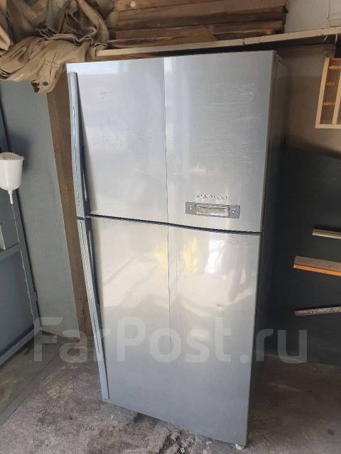 Продам холодильник, б/у, в наличии. Цена: 3 000₽ во Владивостоке
