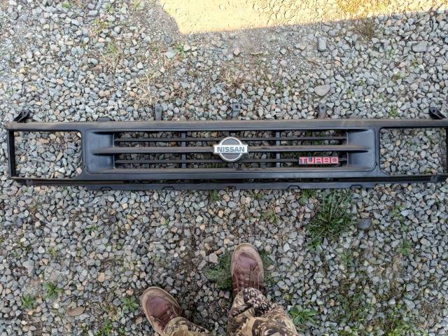 Решетка радиатора Ниссан Террано купить в Хабаровске по цене: 5 000 ...