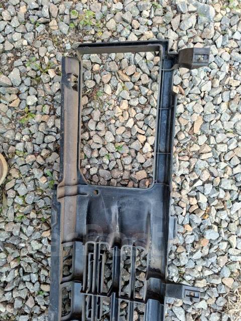 Решетка радиатора Ниссан Террано купить в Хабаровске по цене: 5 000 ...