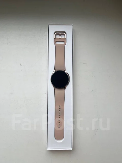Samsung Galaxy Watch4. GPS, NFC, IP68 ����