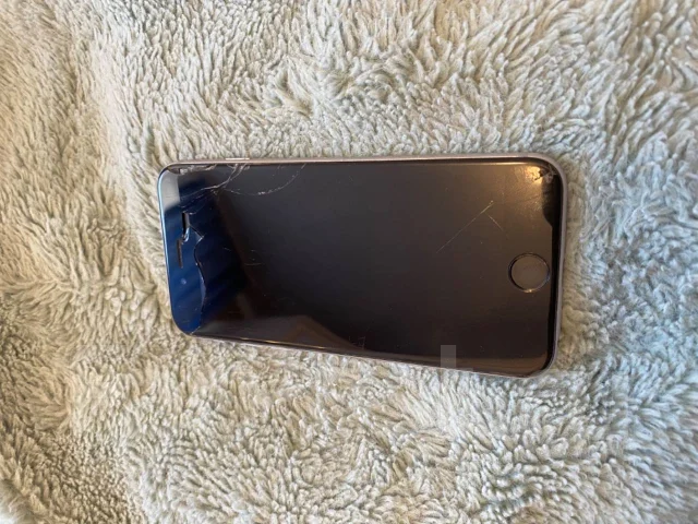 Apple iPhone 6s. �/�, 16 ��, ������, 4G LTE ����