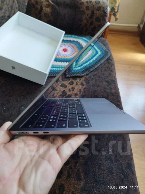 Apple MacBook Air 13 2022 MLXX3. 13", ��� 8 ��, ���� 512���, WiFi: 1, Bluetooth: 1 ����