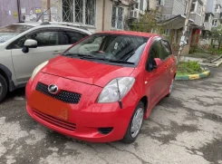 Toyota Vitz. ��������, ��������, 1.0, ������, 185����. �� ����