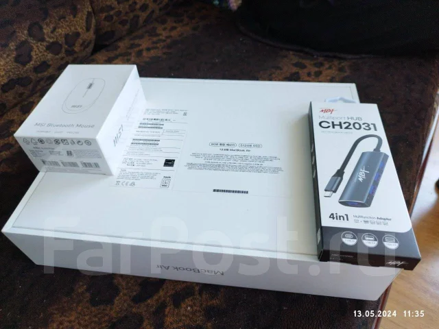 Apple MacBook Air 13 2022 MLXX3. 13", ��� 8 ��, ���� 512���, WiFi: 1, Bluetooth: 1 ����