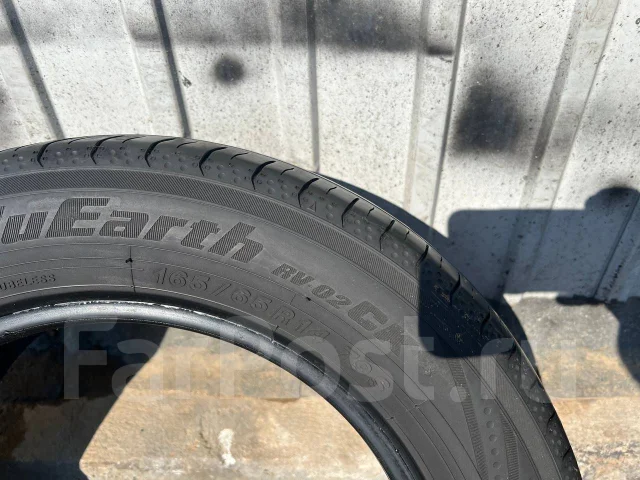 Yokohama BluEarth RV-02CK. ������, 2020 ���, �/�, ����� 10 % ����