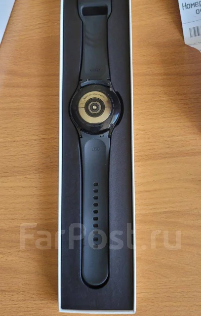 Samsung Galaxy Watch4. GPS, NFC, IP68 ����
