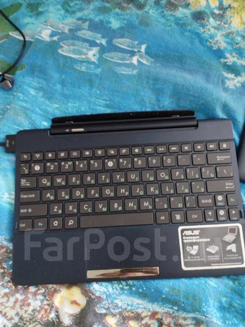 Asus Transformer Pad TF300TG. 10.1 ������, ������ 32 �� ����