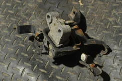 ����� ��������� Toyota Corolla E15 2006-2013 123050T070, ������ 123050T070 ����