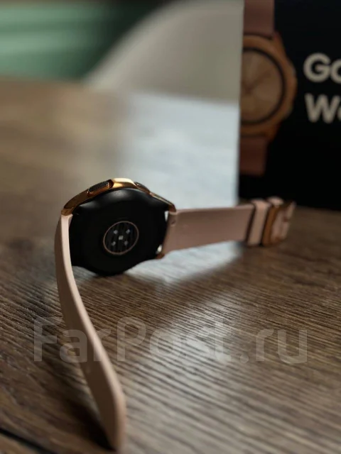 Samsung Galaxy Watch3 ����