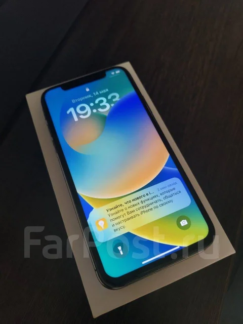 Apple iPhone X. �/�, 64 ��, 4G LTE, NFC ����
