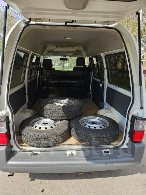 Mazda Bongo. �������, 4wd, 1.8 (103��.�.), ������, 132����. �� ����