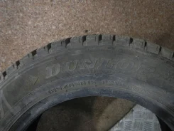 Dunlop SP Winter Ice 02