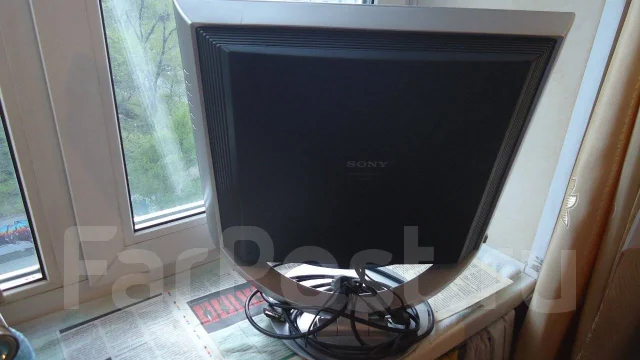 Sony. 21" ����