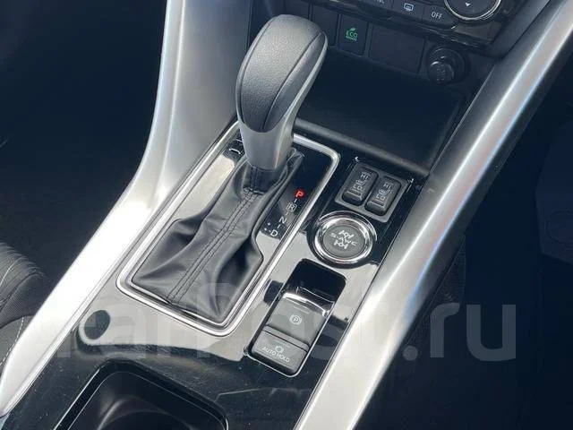 Mitsubishi Eclipse Cross. ��������, 4wd, 1.5 (150��.�.), ������, 41 000����. ��, �/�, ��� ���. ��� ����� �� ������������ ����