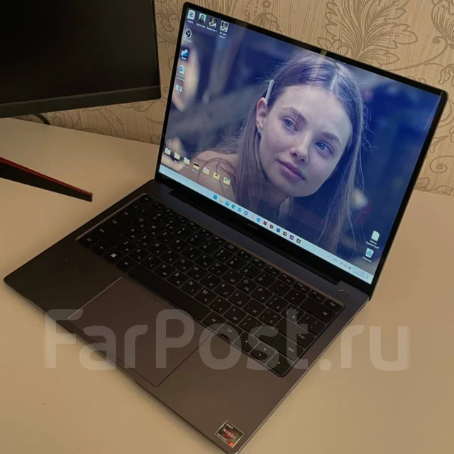 Huawei MateBook 14. 14", 60����, ��� 16 ��, WiFi: 1, Bluetooth: 1 ����
