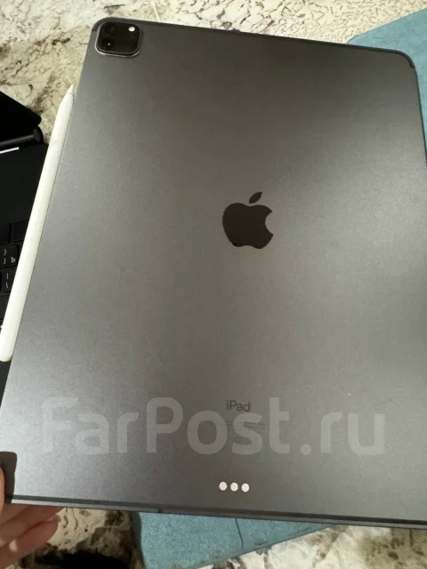 Apple iPad Pro 12.9. 12.9 ������, ������ 1 �� ����
