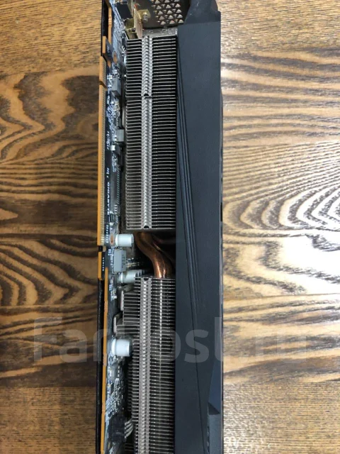 Radeon RX 5700 XT ����