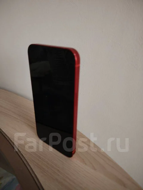 Apple iPhone 13. �/�, 128 ��, �������, ���������� ����