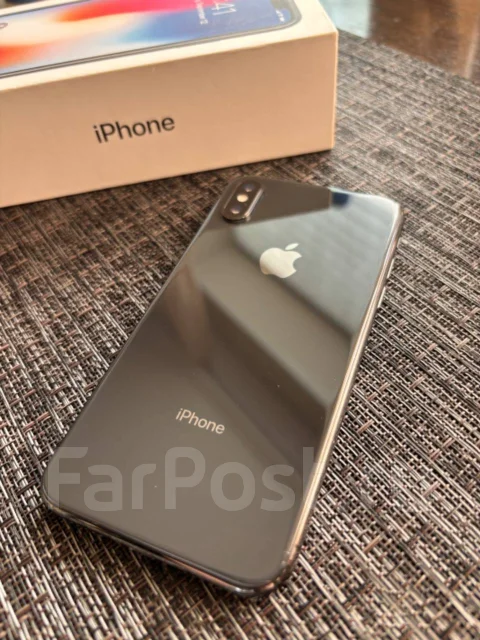Apple iPhone X. �/�, 64 ��, ������, 4G LTE ����