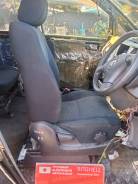    Toyota Voxy AZR65 2006 