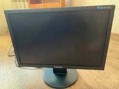 Samsung. 20", ���������� �� (LCD, LED, QLED) ����