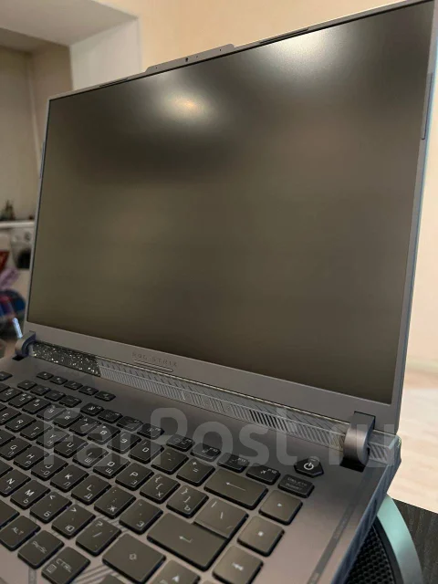 Asus ROG Strix. 16", 3,6����, ��� 16 ��, ���� 1 024���, WiFi: 1, Bluetooth: 1 ����
