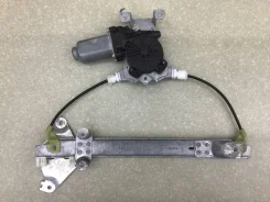 ��������������� ������. ������ ����� Nissan Qashqai (J10) 2006-2013 [82701JD400] 82701JD400 ����