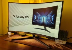 Samsung. 27", ���������� �� (LCD, LED, QLED) ����