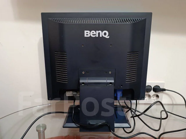 BenQ. 19", ���������� �� (LCD, LED, QLED) ����