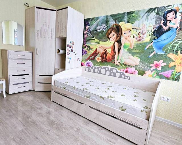Мебель в спальню 4 предмета, б/у, в наличии. Цена: 16 900₽ во Владивостоке