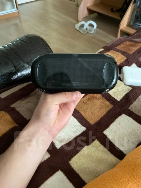 Sony PlayStation Vita ����