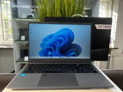 Intel. ��� 12 ��, WiFi: 1, Bluetooth: 1 ����