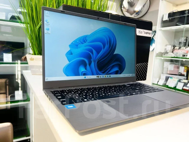 Intel. ��� 12 ��, WiFi: 1, Bluetooth: 1 ����