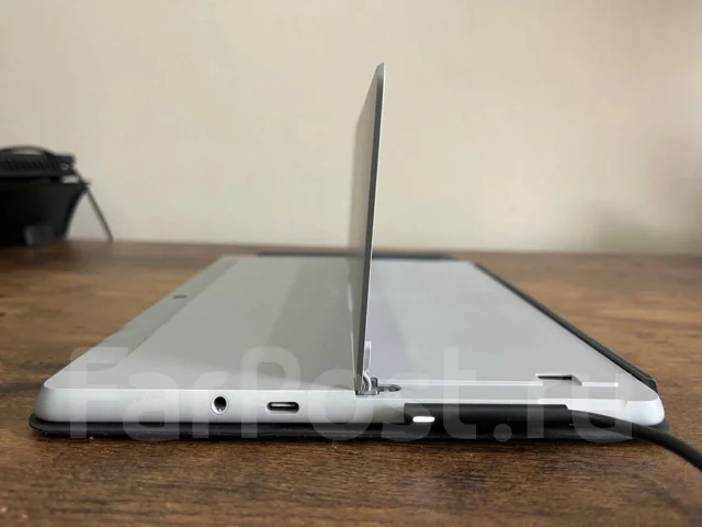 Microsoft Surface Go 2. ������ 64 �� ����