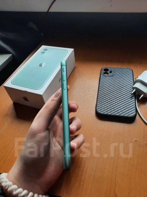 Apple iPhone 11. �/�, 128 ��, ���������, 3G, 4G LTE, 5G, Dual-SIM, ����������, NFC ����