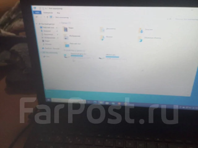 HP 15-rb015ur. 15.3", 2,2����, ��� 4 ��, ���� 102���, WiFi: 1, Bluetooth: 1 ����