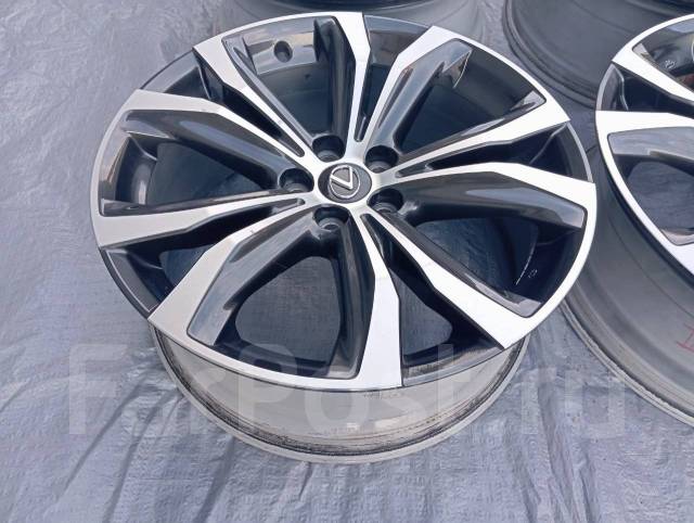 Lexus. 8.0x20", 5x114.3, ET30,  60,1. 