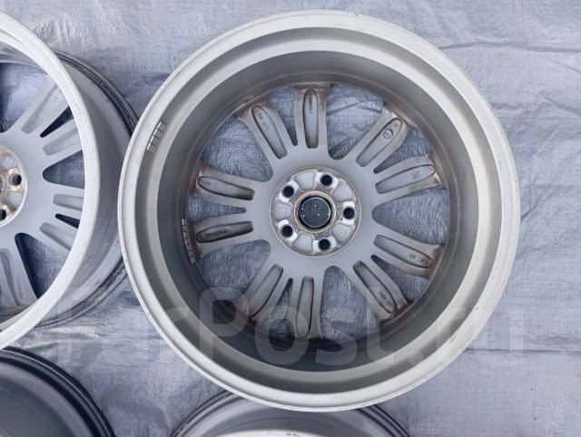 Lexus. 8.0x20", 5x114.3, ET30,  60,1. 