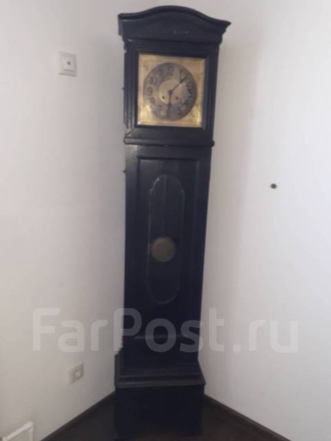 Старинные часы, напольные, б/у, в наличии. Цена: 45 000₽ во Владивостоке