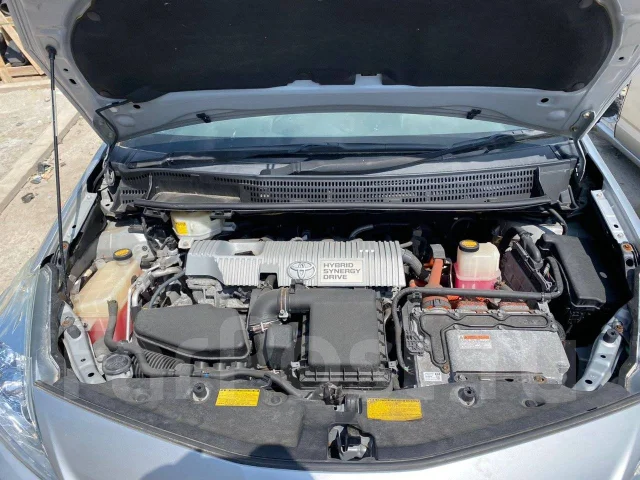 Toyota Prius a. ZVW40, 2ZRFXE ����