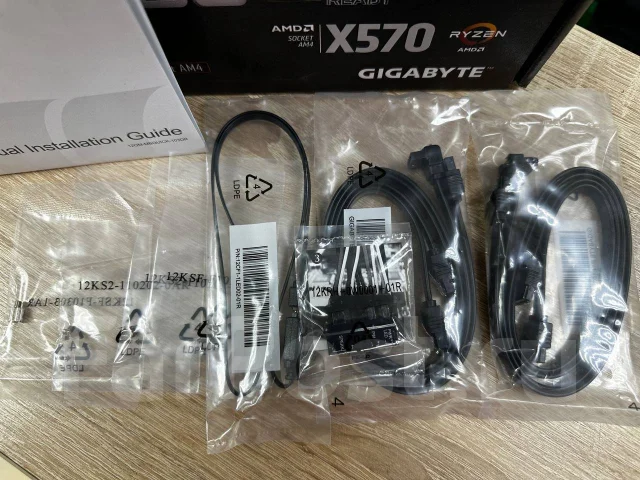 AMD X570 ����
