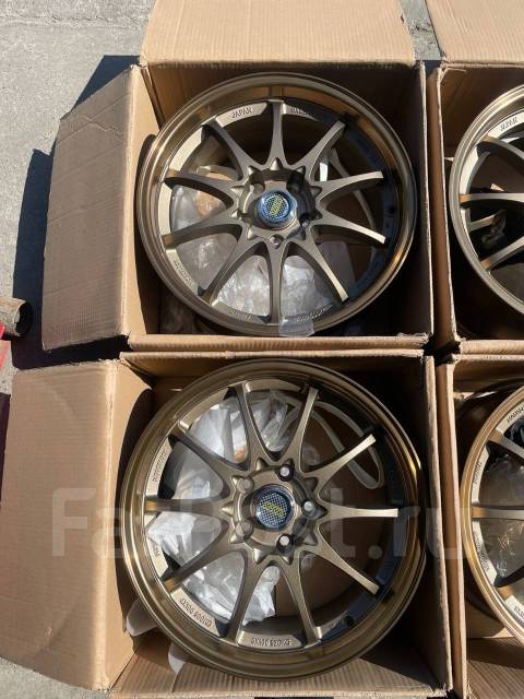 Новые литые диски R17 5x114.3 8jj ET35 RAYS, 17", 1 шт, 73,1 мм. 4 шт ...