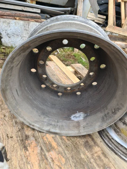 Alcoa. 11.75x22.5", ET120 ����